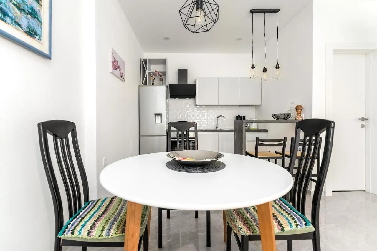 Apartment Orso Klana 0*,